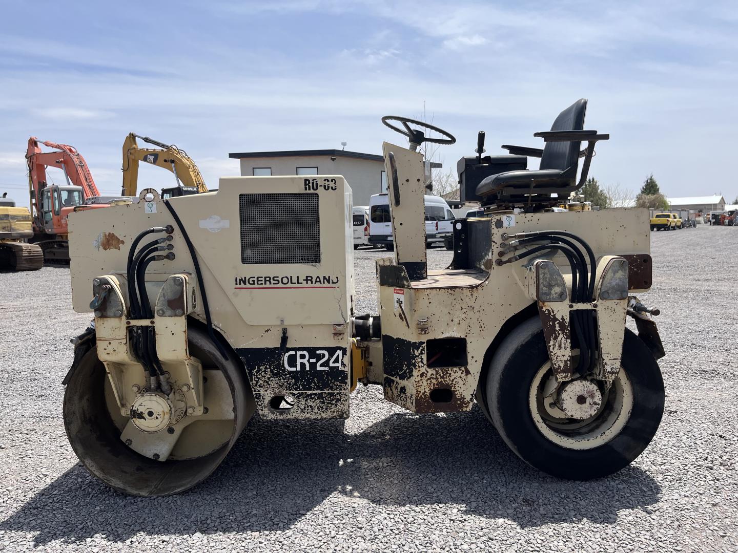 ./imagenes/INVOICE/2019/18116/COMPACTADOR INGERSOLL RAND CR-24 (10).JPG